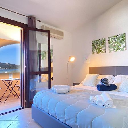 אולביה Homey Experience - Navy Sea View Apartments מראה חיצוני תמונה